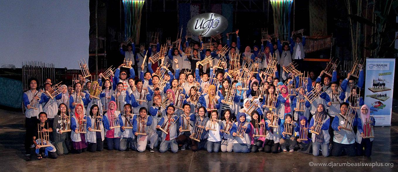 Menapaki Warisan Budaya Di Saung Angklung Udjo