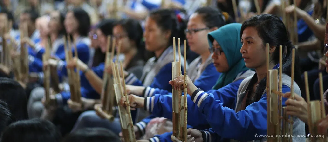 Konsistensi dan Inovasi Tanpa Batas Saung Angklung Udjo
