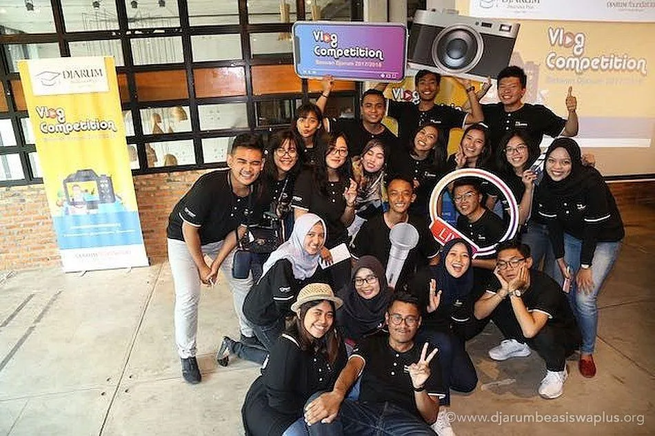 Konsisten Berkarya, Kunci Jadi Vlogger Sukses!
