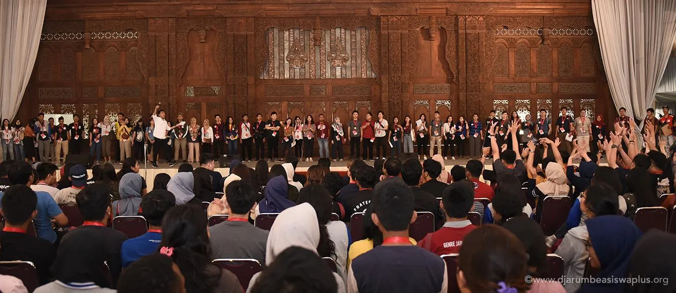 Beswan Djarum Rekatkan Rasa Nasionalisme dan Kebinekaan Melalui Nation Building