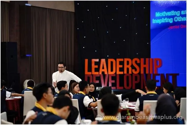 Pemimpin yang Bisa Berkolaborasi