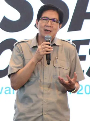 PROF. DR. IR. RONNY RACHMAN NOOR MRUR. SC.